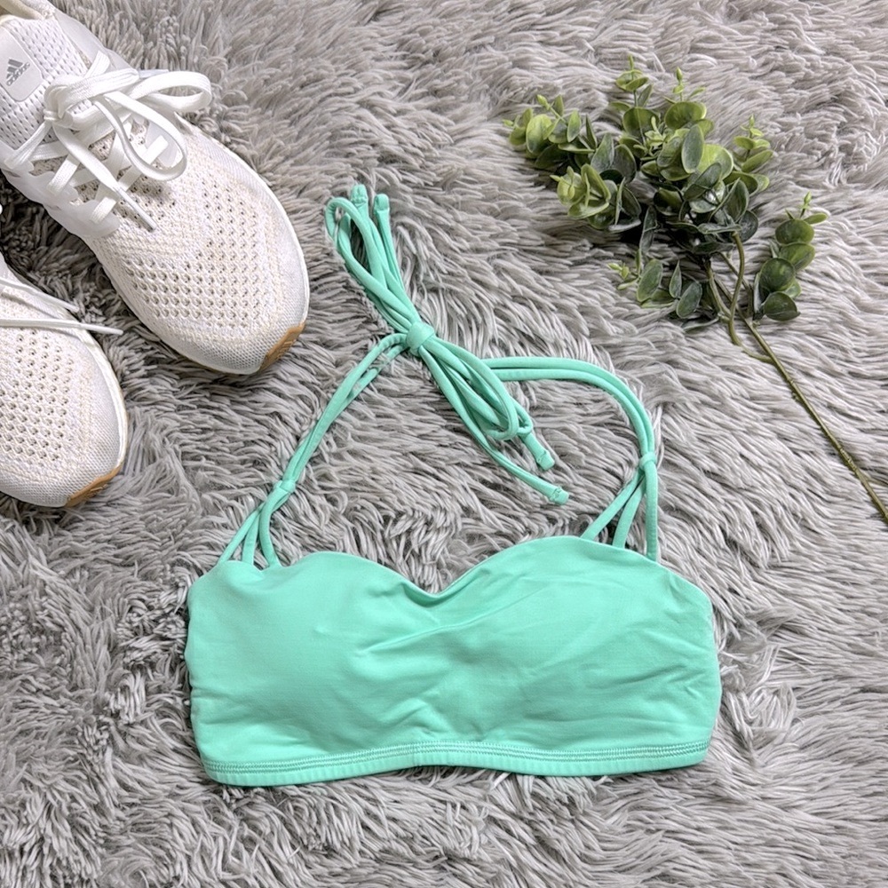 Lululemon Alight Bra
Opal / Cadet Blue size 4